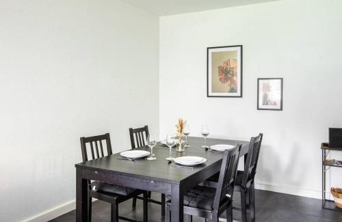 Huningue Apartment | Appartement Moderne, À la Passerelle des Trois Pays, HUNINGUE CENTRE