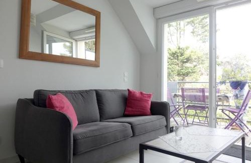 Sarzeau Apartment | Appartement moderne 2 pièces avec balcon et WIFI, proche centre Sarzeau et plages - FR-1-639-48