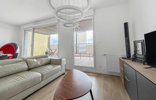 Saint-Pierre Apartment | Appartement moderne - Terrasse - Vue Mer - Parking - Wifi