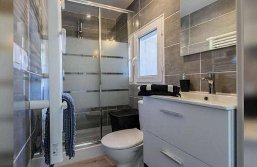 Beziers Apartment | ⭐️Appartement near train station and shopping center Polygone⭐️