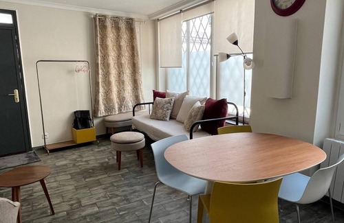 Saint Blaise Apartment | Appartement Paris 20e. Calme et Confort