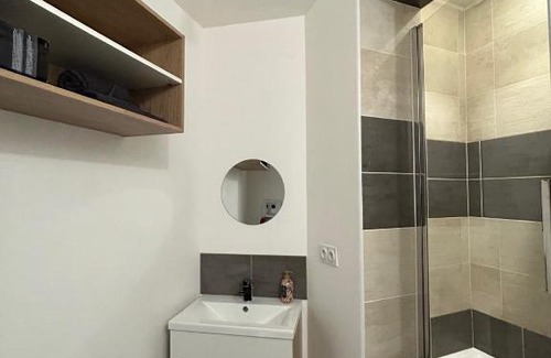 Vierzon Apartment | Appartement plein centre