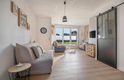 Prefailles Apartment | Appartement pour 4 avec grand jardin