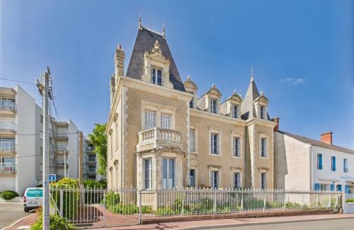 Saint-Gilles-Croix-de-Vie Apartment | Appartement pour 4 avec vue sur l'océan