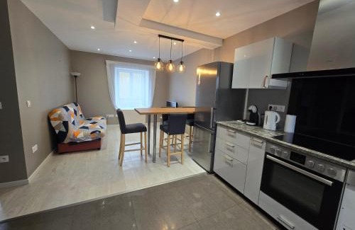 Les Avenieres-Veyrins-Thuellin Apartment | Appartement proche Walibi