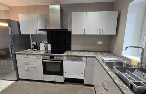 Les Avenieres-Veyrins-Thuellin Apartment | Appartement proche Walibi