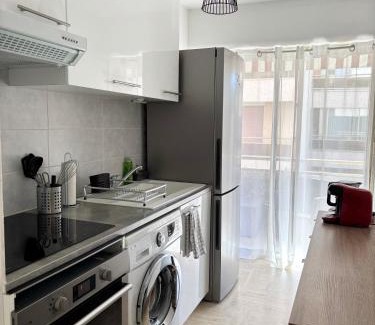 Sainte-Maxime Apartment | Appartement proche de la plage et du centre ville