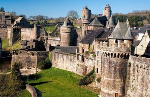 Ecartelee-Bonabry-Orieres-Paron Apartment | Appartement Proche Gare Routière