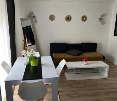 16th Arrondissement Apartment | Appartement proche Tour Eiffel