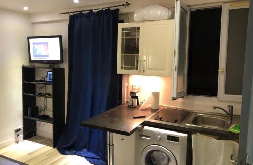 Hopital Saint-Louis Apartment | Appartement quartier Sainte Marthe