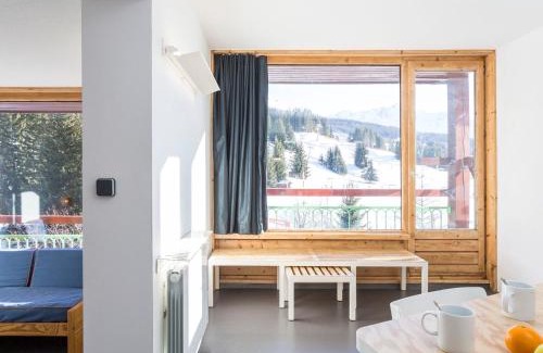 Arc-1800 Apartment | Appartement Rénové Ski aux Pieds avec Balcon Sud, 3 Pièces Cabine pour 7 Personnes - FR-1-346-322