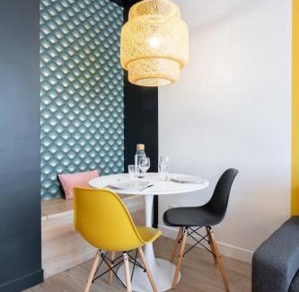 Marcq-en-Baroeul Apartment | Appartement rénové en 2023 à 10 min de Lille