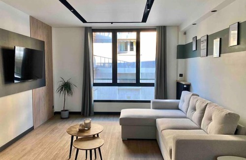 Quartier Vieux Marche-Cathedrale Apartment | Appartement rénové Hyper Centre