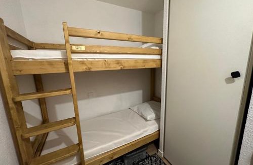 Areches Apartment | Appartement rénové plein centre, 4 personnes, 1 chambre, 1 coin montagne - VLI37