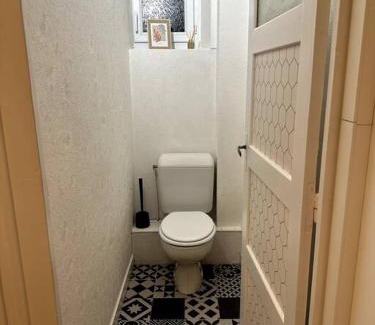 Dol-de-Bretagne Apartment | Appartement rénové entre Saint-Malo et le Mont-Saint-Michel