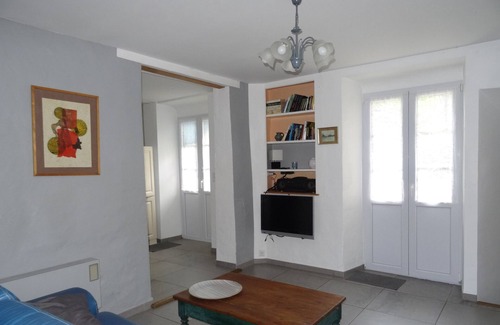 Castellane Apartment | Appartement RDC sur la Place de Castellane