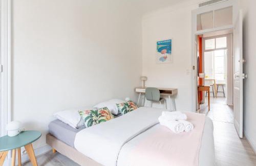 Carre d'Or Apartment | Appartement Retro-chic proche de la mer, 4 à 6 personnes