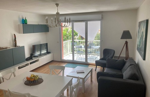 Le Verdon-sur-Mer Apartment | Appartement Super Équipé Avec Piscine Proche Plage