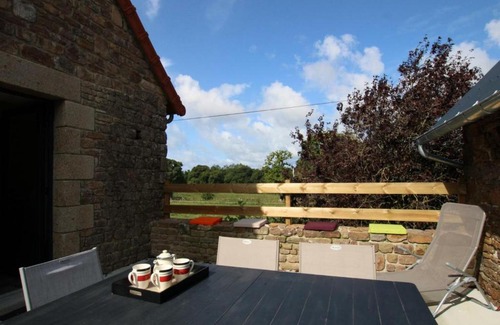 Saint-Pair-sur-Mer Apartment | Appartement Saint-Pair-sur-Mer, 4 pièces, 6 personnes - FR-1-362-451