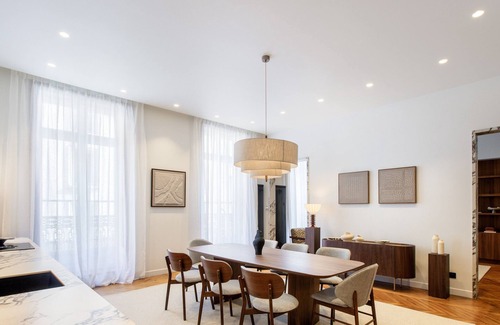 8th Arrondissement Apartment | Appartement Saint Honoré Champs Elysées