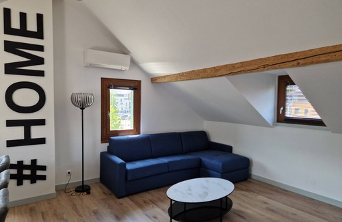 Amphion-les-Bains Apartment | Appartement Sous Combe Climatisé 2 éme Étage
