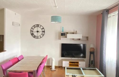 Lezignan-Corbieres Apartment | Appartement spacieux à Lézignan-Corbières de 75 m²