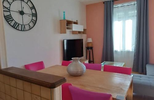 Lezignan-Corbieres Apartment | Appartement spacieux à Lézignan-Corbières de 75 m²