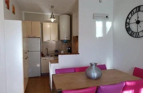 Lezignan-Corbieres Apartment | Appartement spacieux à Lézignan-Corbières de 75 m²