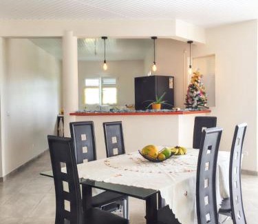 Le Marin Apartment | Appartement spacieux avec vue montagne à Le Marin, 82 m².
