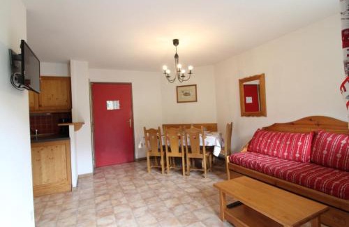 Val Cenis Apartment | Appartement spacieux pour 6 à Lanslevillard, au pied des pistes avec balcon et parking - FR-1-508-46