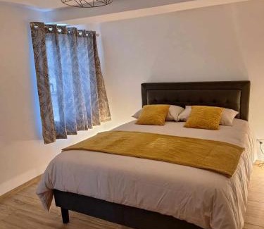 Monfreville Apartment | Appartement spacieux à Monfréville avec terrasse