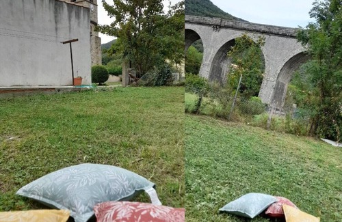 Lapradelle Apartment | Appartement T2 au Pied du Château de Puilaurens