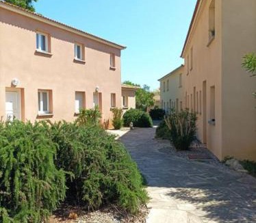 Moriani-Plage Apartment | Appartement T2 bord de mer/piscines