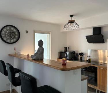 Biguglia Apartment | Appartement T2 - Vue Montagne