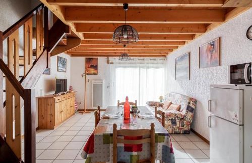 Esquieze-Sere Apartment | Appartement T3 6 pers avec jardinet, BBQ, proche thermes, parking privé, 3 stations de ski à proximité - FR-1-402-9