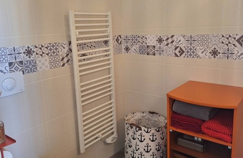 Bastia Apartment | Appartement T3 75m2 Bastia. 5 Minutes de la Plage. Dernier Étage vue mer
