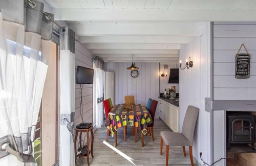 Cauterets Apartment | Appartement T3 avec petite terrasse, 2 chambres, parking à Cauterets - FR-1-401-313