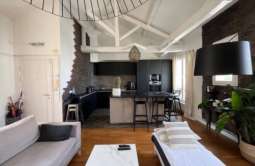 Charonne Apartment | Appartement T3 Idéalement Situé