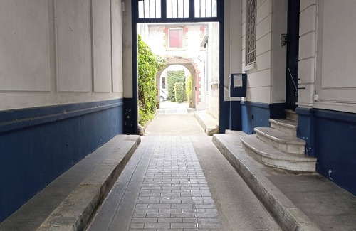 Cathedrale Apartment | Appartement T3 Refait à Neuf Calme et Centrale, Parking Privé, 5min de la Gare