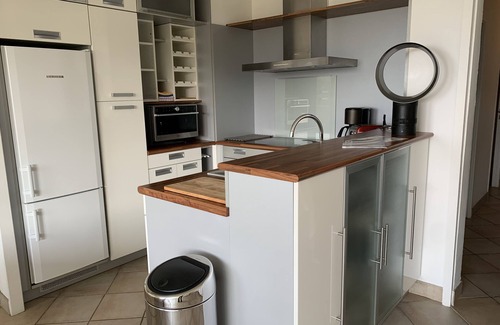 Cassis Apartment | Appartement Très Belle vue mer et Falaise, Parking, Wifi, Terrasse