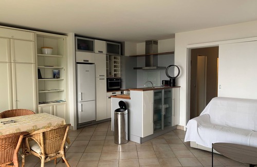 Cassis Apartment | Appartement Très Belle vue mer et Falaise, Parking, Wifi, Terrasse