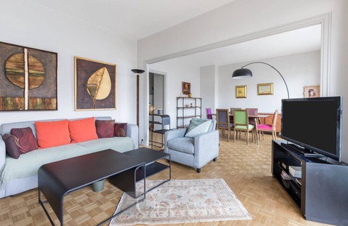 Champs-Elysees Apartment | Appartement Triangle D'or Paris Champs Elysées 2 Chambres 75 m2