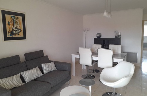 Valras-Plage Apartment | Appartement Type 3 Valras Plage à 300m de la Plage
