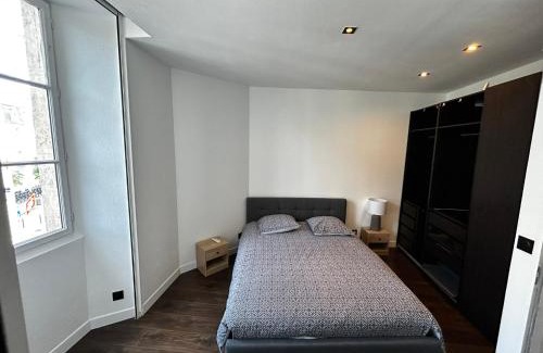 Bordeaux City Centre Apartment | Appartement ultra central Bordeaux Gambetta