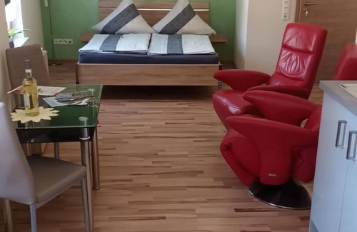 Bernkastel Bed & Breakfast | Appartement Weinprinzessin - Appartements "zur Burg"