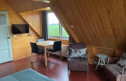 It Heidenskip House | Appartementen en Vakantiehuisje Ursula