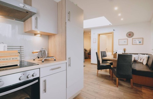 Maishofen Apartment | Appartements Prielau - Garden Lodge - Appartements Prielau by we rent