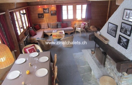 Zinal Apartment | Appartment in a chalet in Zinal - 3 bedrooms with 2 beds - 2 beds in the living room - TV broadcasti