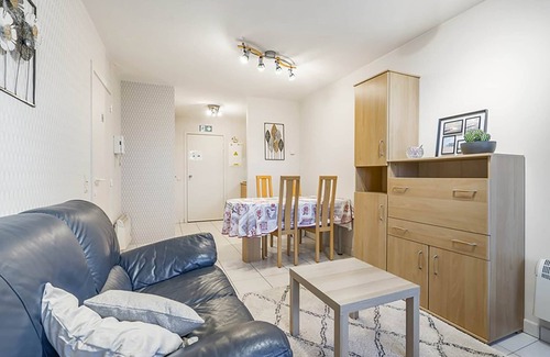 Blankenberge Apartment | Appealing apartment with terrace