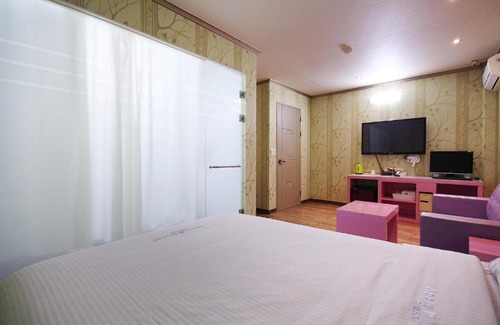 Gyeongju Hotel | Apple House